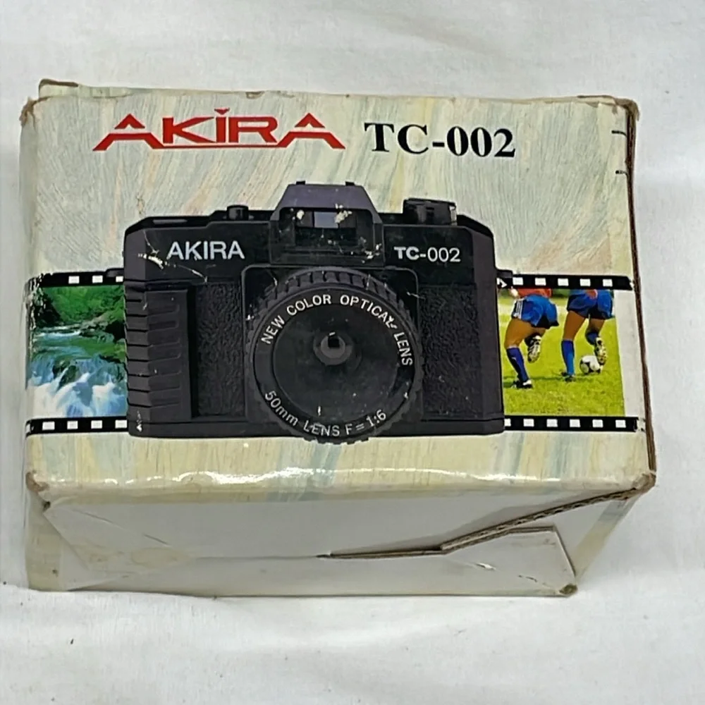 AKIRA TC-002 35mm auto standard camera color optical lens 50mm lens F=1.6